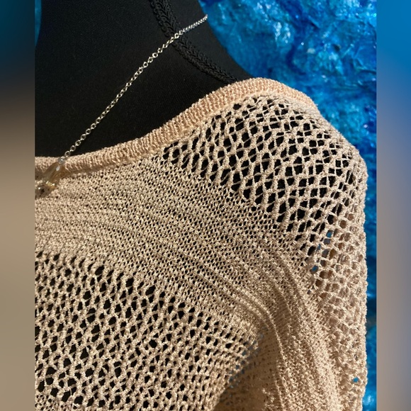 Beige short sleeve top - Picture 6 of 10